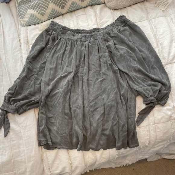 off the shoulder 3/4 length blouse - Picture 1 of 4
